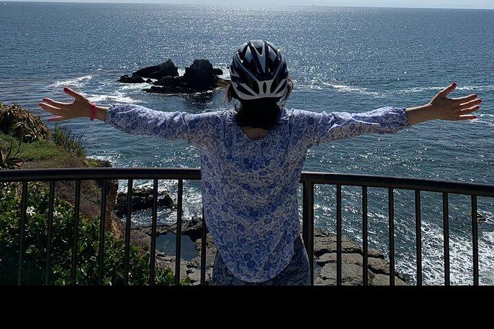 Explore las calles ocultas de Laguna Beach a través de un tour en bicicleta eléctrica