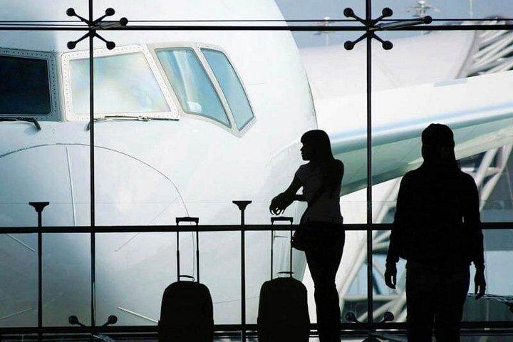 シャルル ド ゴール空港からパリへのプライベート送迎