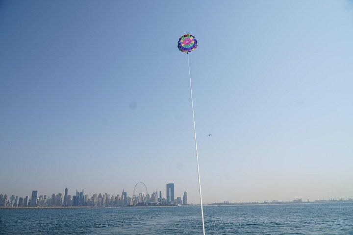 Parasailing oplevelse i Dubai