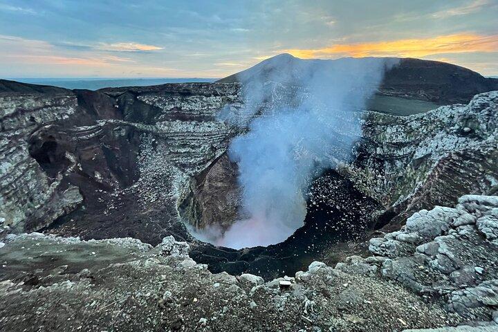 Increíble Volcán Masaya en la noche "Tour privado"