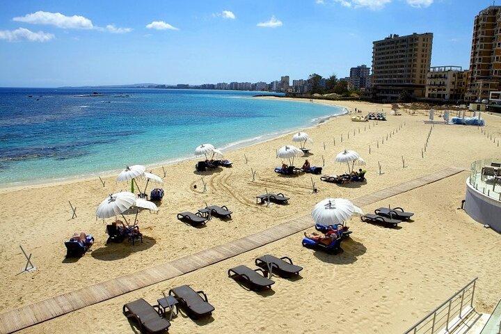 ファマグスタ、サラミス＆ヴァローシャ全日ツアー（パフォス発）