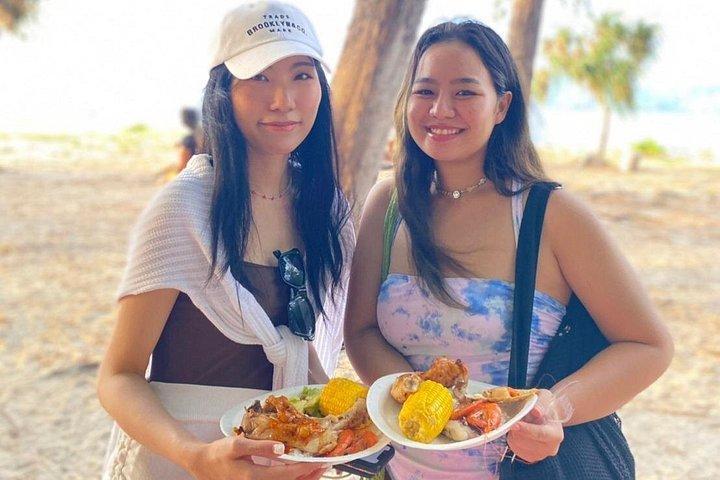 クラビ7島シュノーケリング＆プランクトンナイト・バイ・ビッグロングテールボート