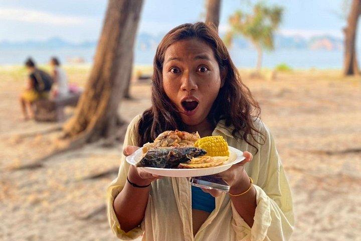 クラビ7島シュノーケリング＆プランクトンナイト・バイ・ビッグロングテールボート