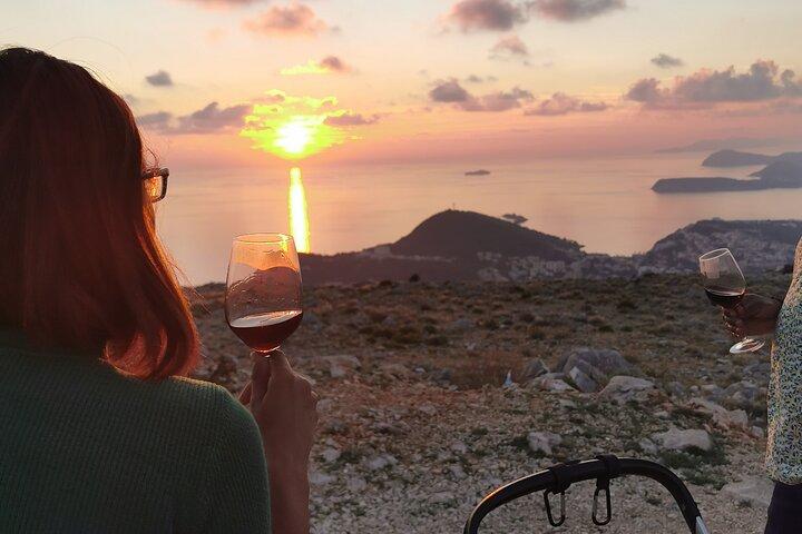 Dubrovnik sunset panorama & wine