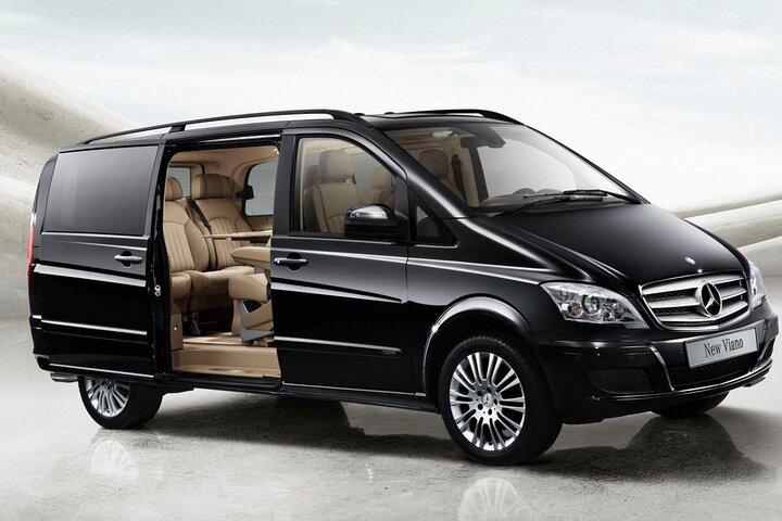 Parijs stad naar CDG (Roissy) privéluchthaventransfer