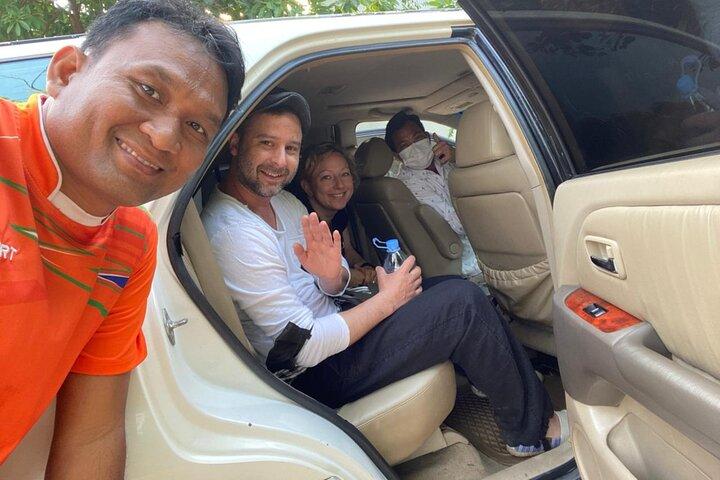 Privétaxitransfer van Phnom Penh naar Siem Reap met Engelssprekende chauffeur