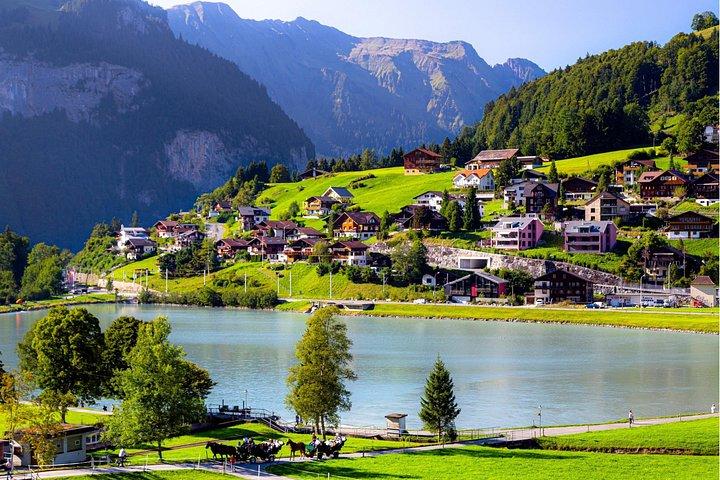 Excursion to Mount Pilatus - The Golden Round Trip from Lucerne