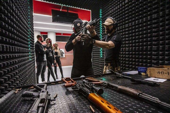 Ultimate Shooting Experience | Prags bredaste utbud av vapen