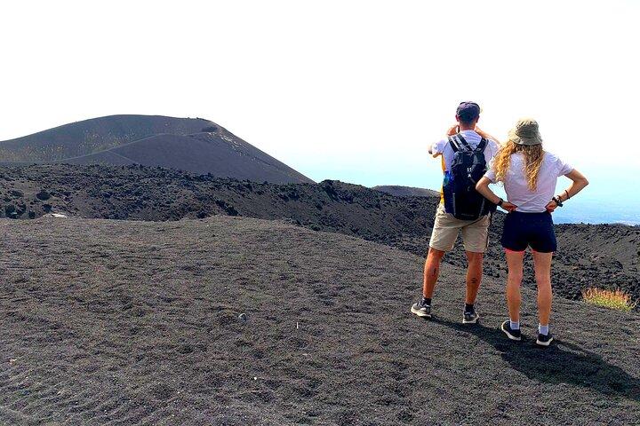 Etna Morning Experience : Cave, Trails & Tasting from Syracuse