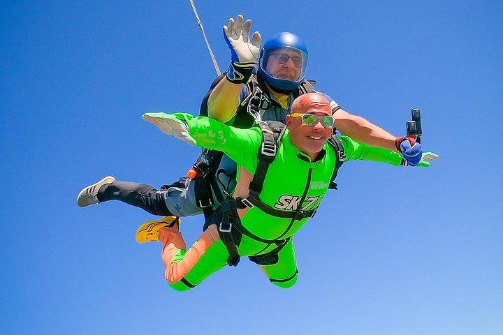 Algarve Tandem Skydive 15.000ft (5000m)