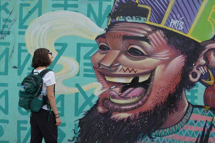 Quito street art tour