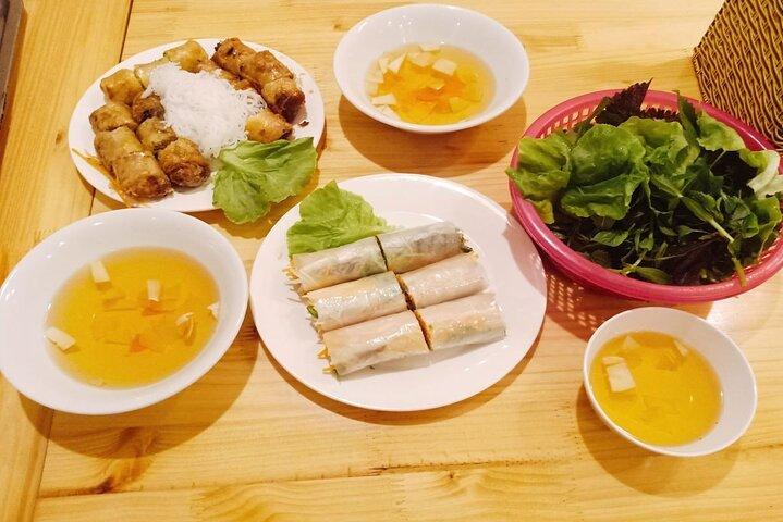 プライベートツアー : ハノイストリートフーズ - トレインストリート - 隠れた名店