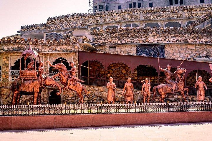 ウダイプールからNathdwara、Eklingi、Haldighatiへのプライベートデイツアー