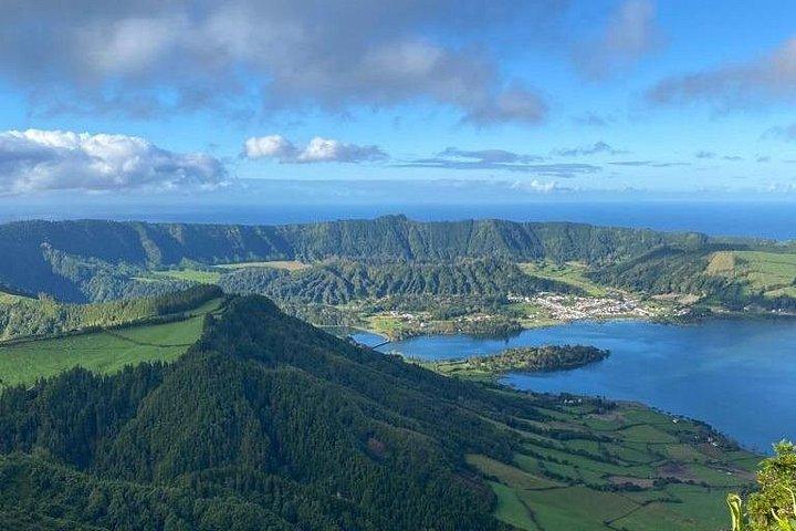 終日のジープツアー：Sete CidadesとLagoa do Fogo