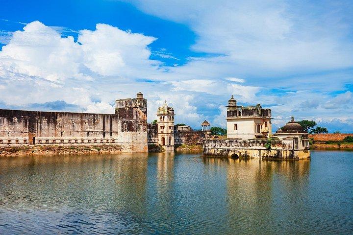 Visite Pushkar e Chittorgarh Fort de Jaipur com Udaipur Drop