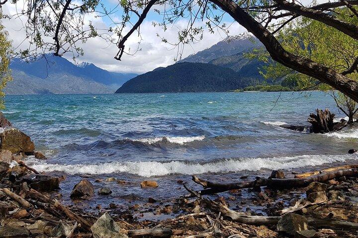Excursão de El Bolson e Lago Puelo