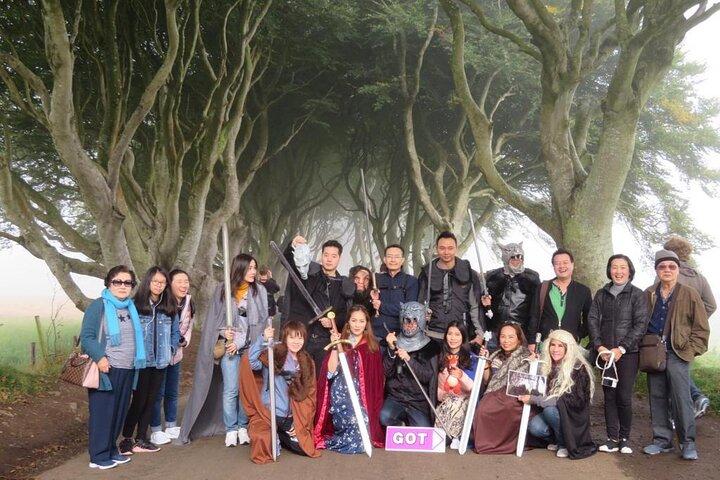 Excursão privada de dia inteiro a Game of Thrones com embarque