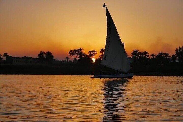 Excursões de 1 noite e 2 dias, Luxor West and East Bank e Balloon & Hotel From Luxor
