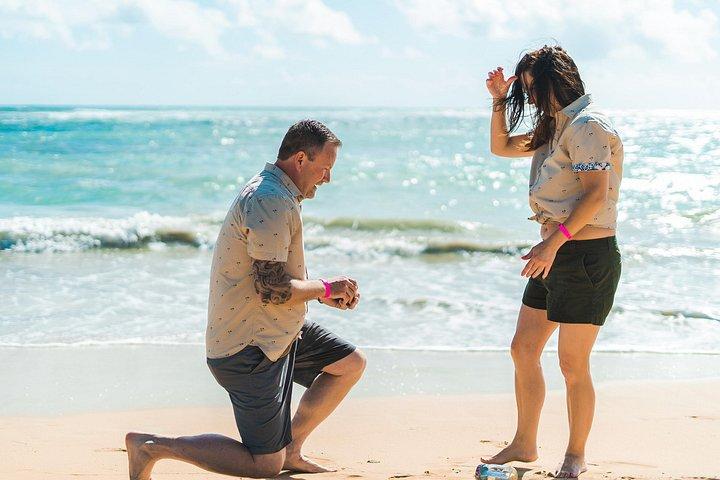 Private Photo Session Marriage Proposal in Macao Beach