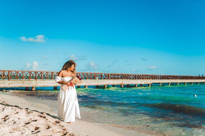Private Photo Session Marriage Proposal in Macao Beach