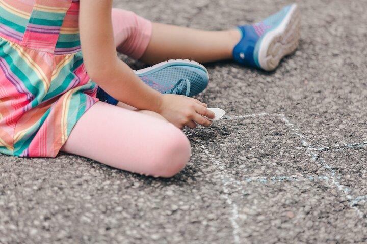 子供たちのための古代アテネ4時間の散歩ツアー
