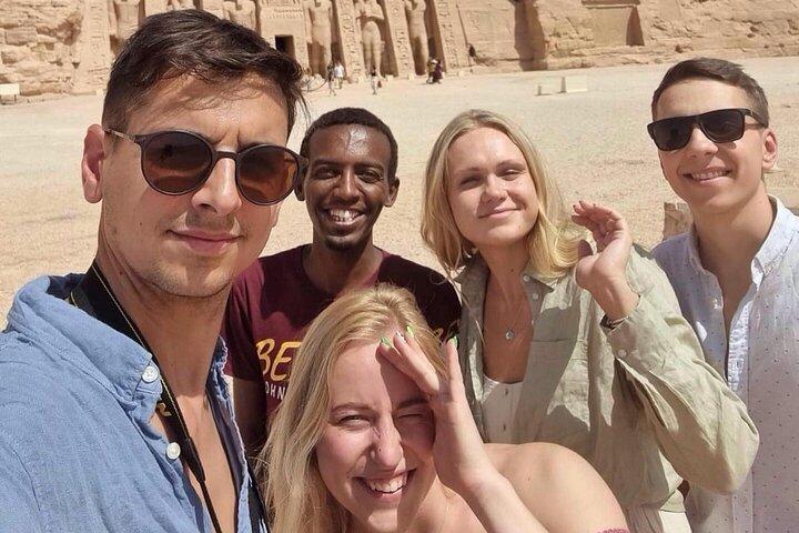 Giornata intera privata ad Abu Simbel con ritiro da Assuan