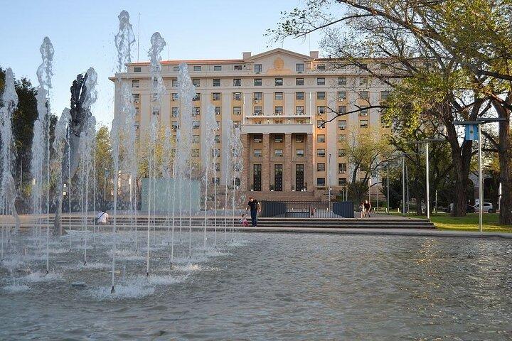 Mendoza Highlights: Half-Day City Tour