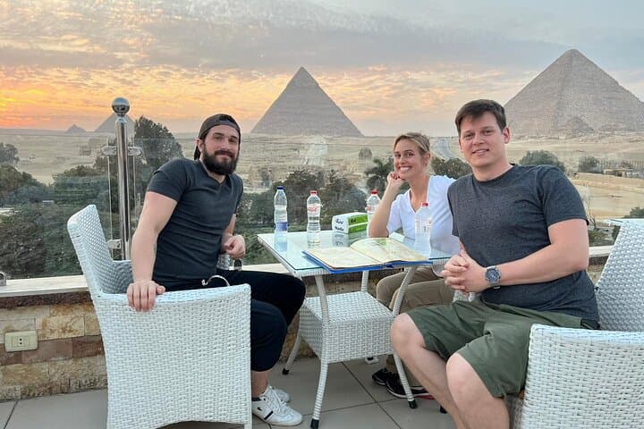 Cairo Layover Giza Pyramids & Sphinx with private tour Guide