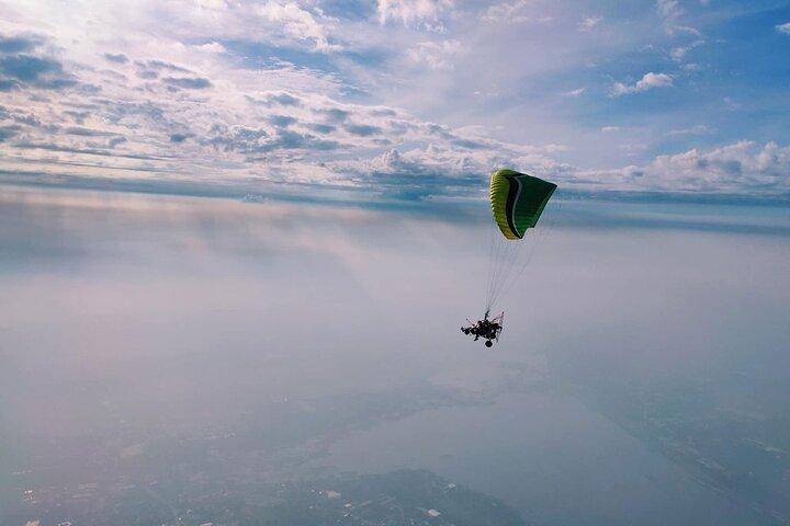 Experiência privada de paramotor em Phuket