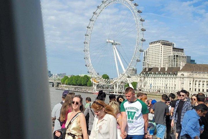 ロンドンでの半日プライベート バン ツアー 4 時間