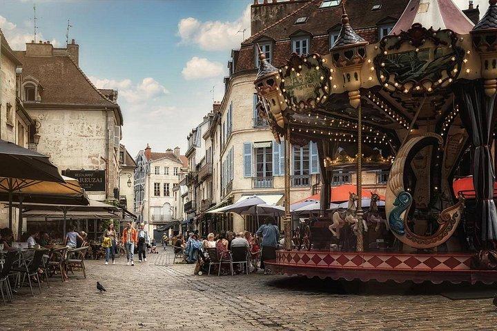 Private Van Tour in Paris 8-Hours
