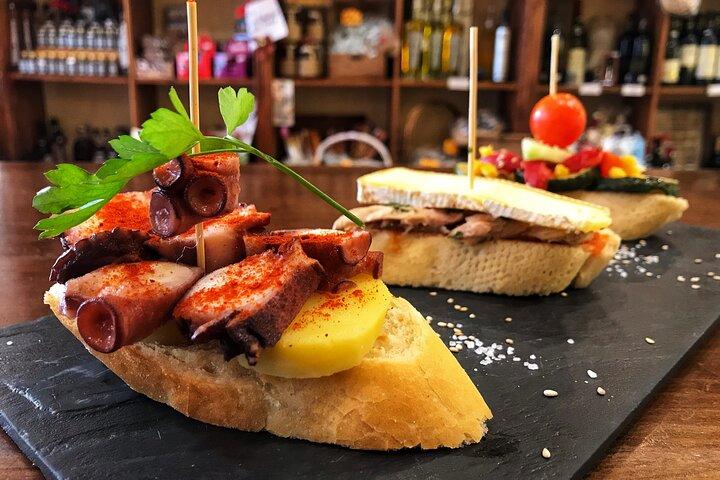 Historia, bocados y sorbos - Tour íntimo desde 2018