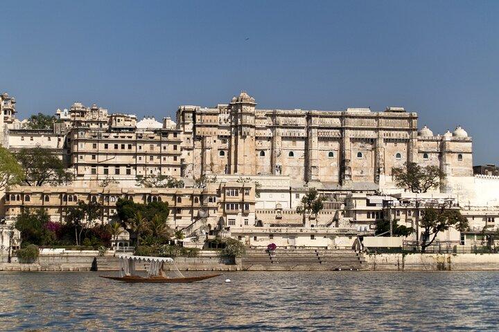 Tour de 7 días a Jaisalmer, Jodhpur y Udaipur con servicio de guía.