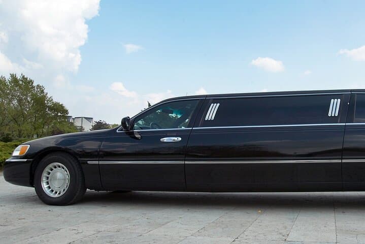 Paris City or Hotel to Gare du Nord railway station one way Private Transfer