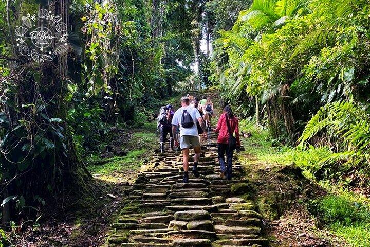 Ciudad Perdida "Teyuna" 4 Days Tracking Tour