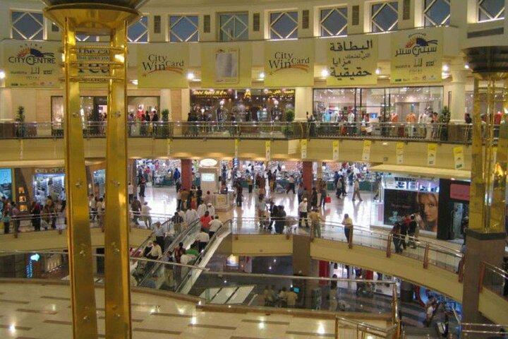 Visite privée de 10 heures à Dubaï et visite d'expédition avec chauffeur