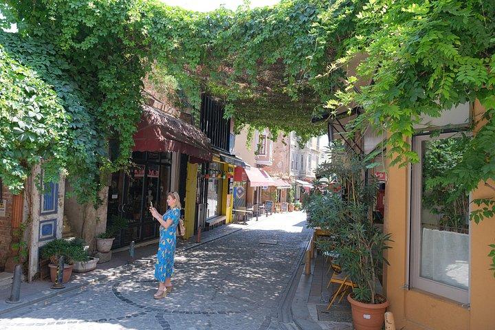 終日イスタンブール ピエール ロティとバラト ギリシャ遺産ツアー