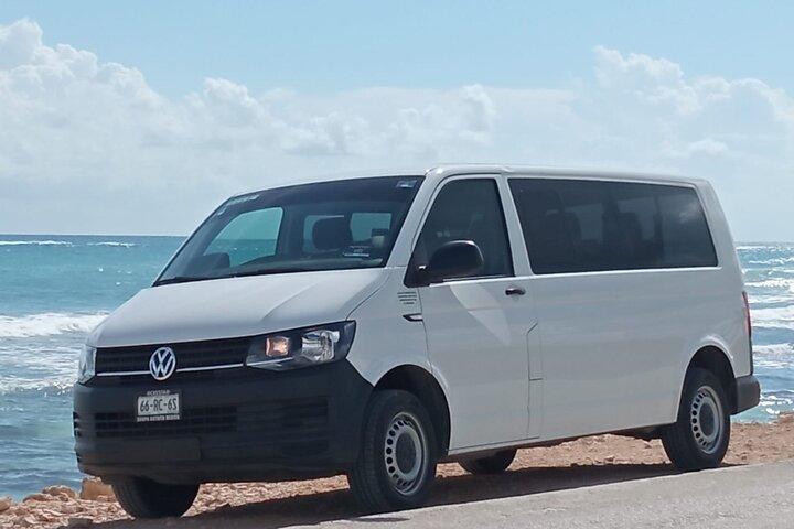 Transfer vom Flughafen Cancun zur Fähre Puerto Juarez, Hin- und Rückfahrt nach Cancun
