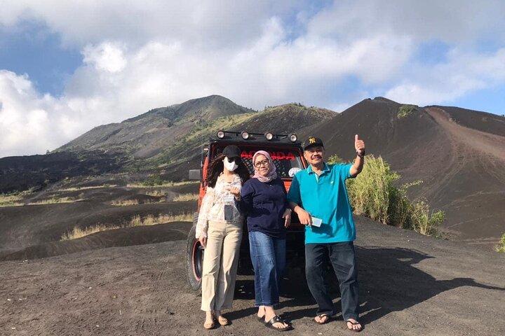 やるべきこと - バトゥール山でのプライベート 4WD ジープによる日の出