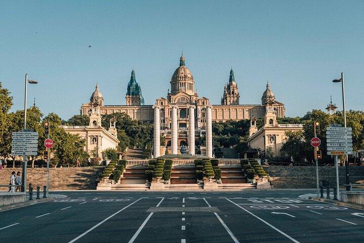 Tour privado de 4 horas por la ciudad de Barcelona