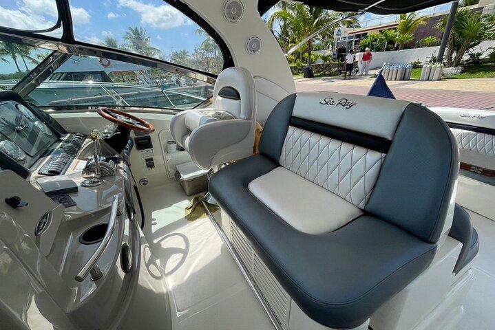 5H Private Lux 40' Yacht All Inclusive - Tulum y Playa del Carmen