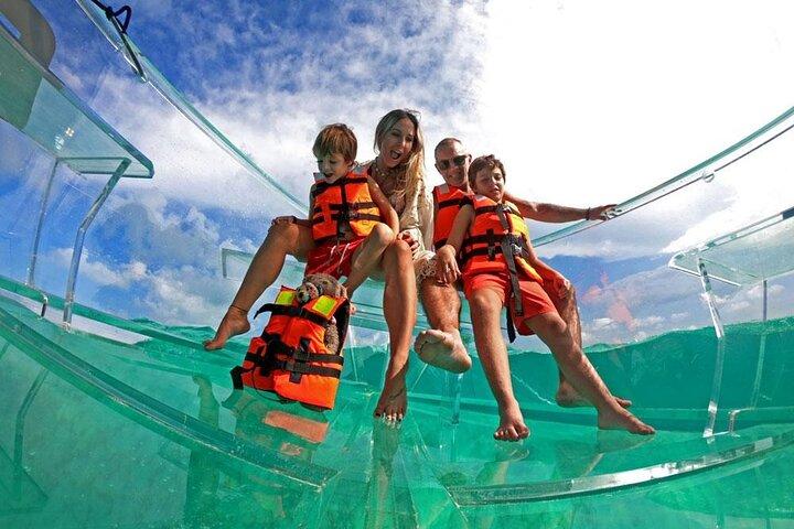 Vive Cancún desde nuestro Barco Transparente