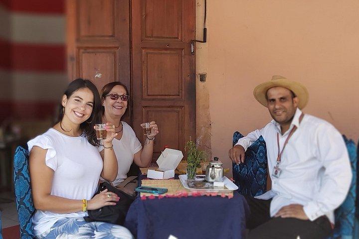 Visita turística partilhada a Marraquexe com guia licenciado