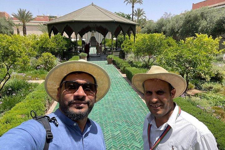 Visita turística partilhada a Marraquexe com guia licenciado