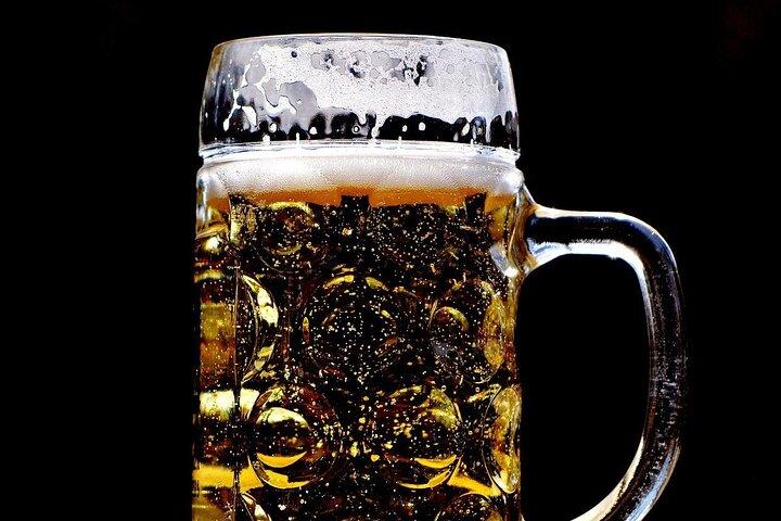 Múnich: Reserva de mesa para almuerzo/cena en la Oktoberfest. Gran carpa de cerveza.