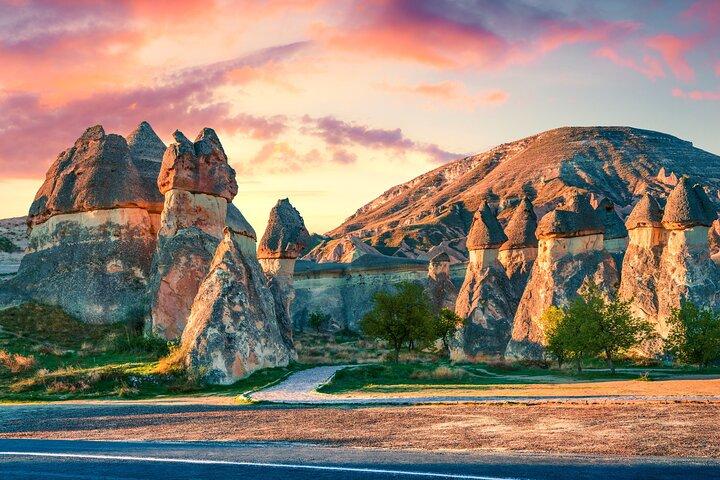 Visite privée d'une journée des points forts de la Cappadoce (Car&Guide )