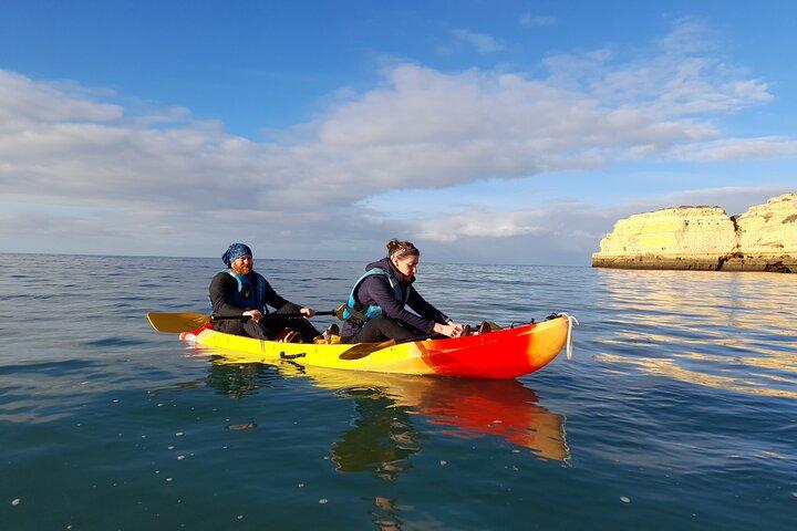 Tour en Kayak por Benagil para ver el Atardecer o el Amanecer