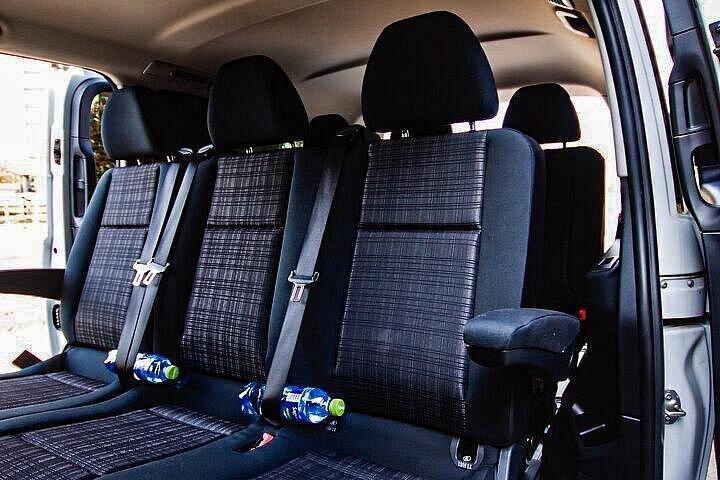 MINIVAN 8 + 1paxによるカルロヴィ・ヴァリ（ユネスコ遺産）へのプライベート往復