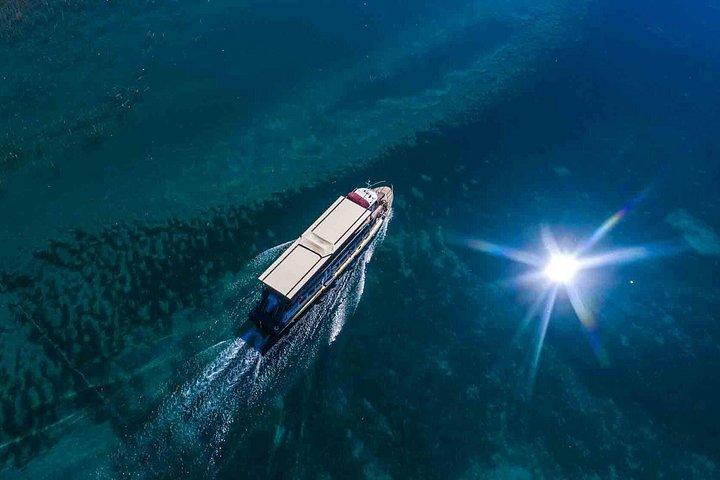 Gemeinsame Schifffahrt zum Kloster St. Naum