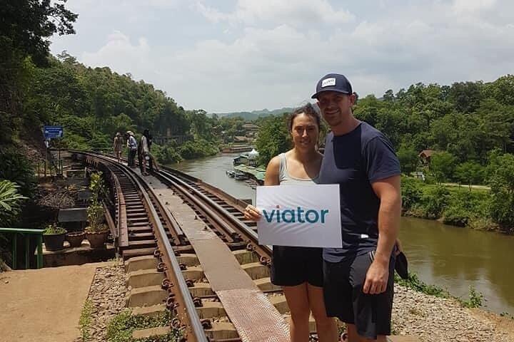 Ponte sobre o rio Kwai e viagem guiada de trem Tailândia-Burma